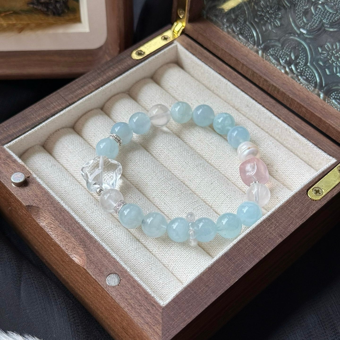 Aquamarine and Phantom Quartz Bracelet with Natural Pearl