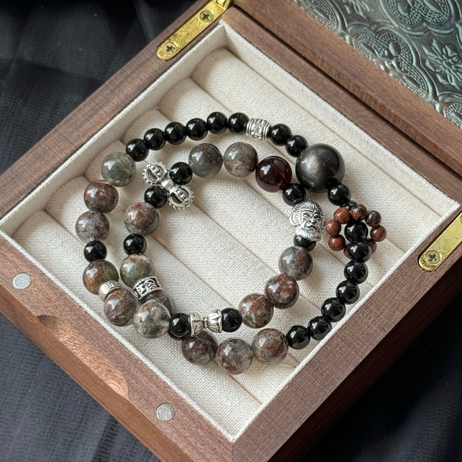 Black Myth: Wukong-Four Seasons Phantom Quartz and Obsidian Bracelet with Red Tiger's Eye