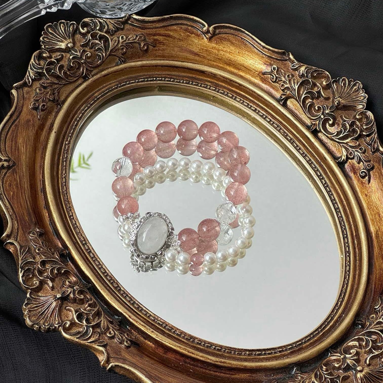 Strawberry Quartz and Phantom Crystal Bracelet with Natural Pearl