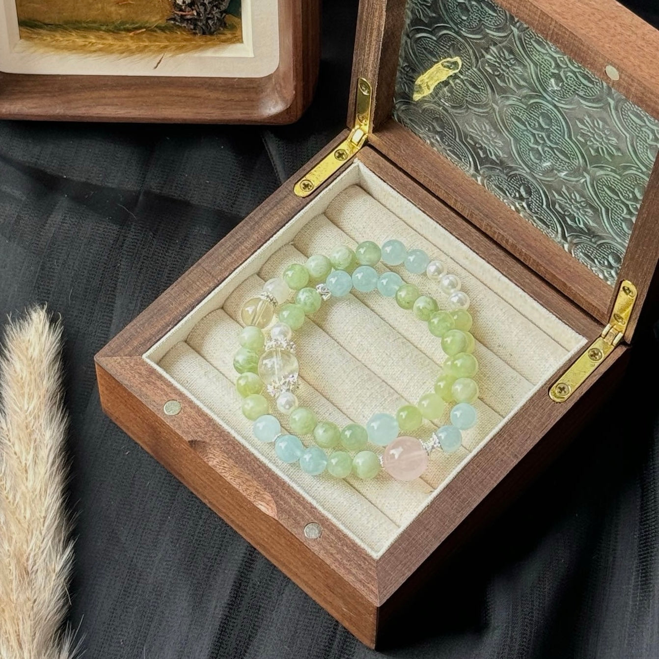 Green Grape Jade and Aquamarine Bracelet with Phantom Quartz